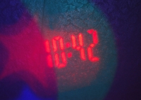 Часы с проектором LED projection clock превью фото 6