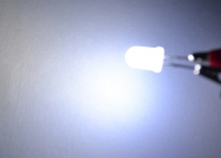 Выводной светодиод 5мм матовый (белый) превью фото 3